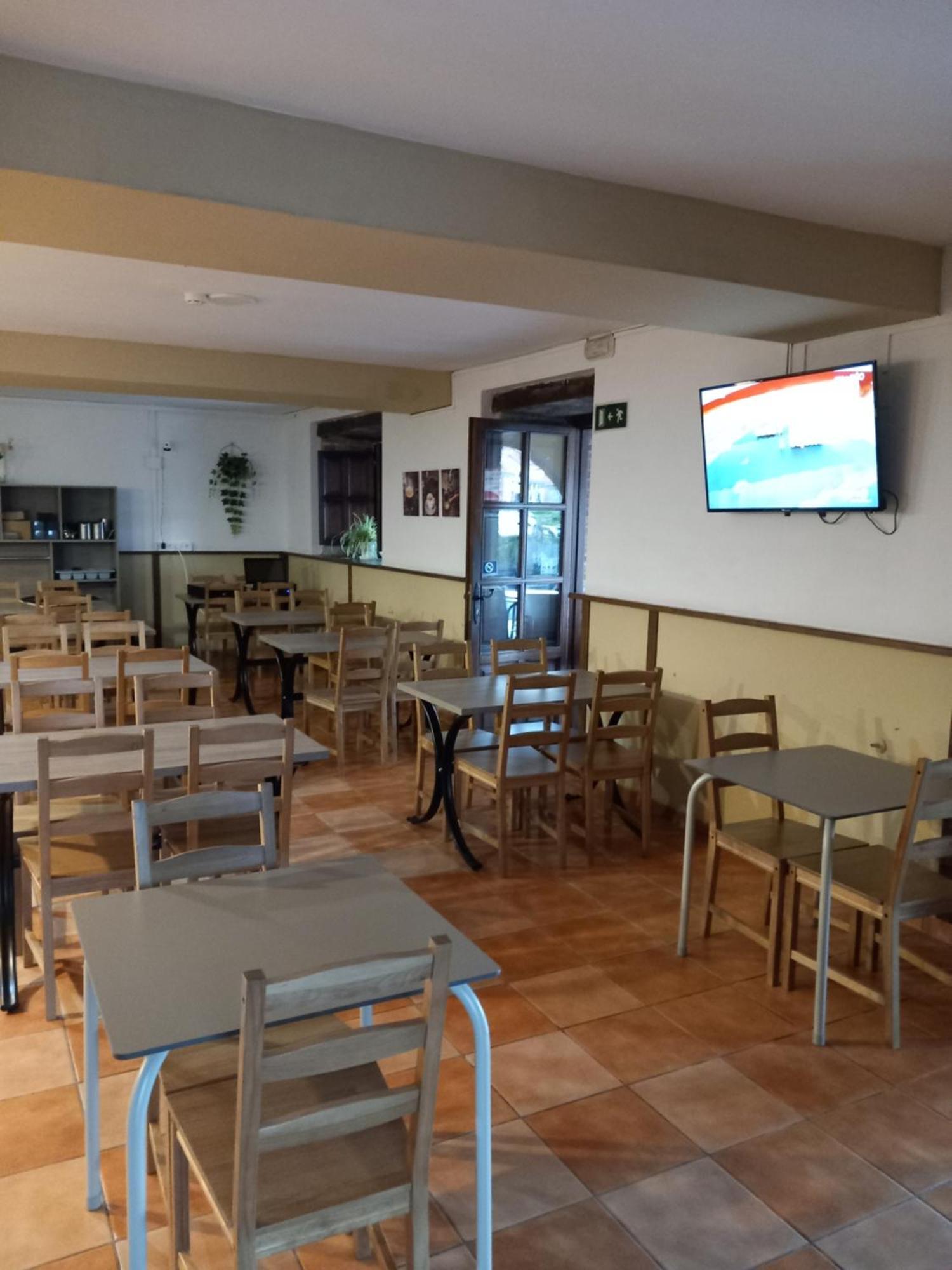 Hosteria Rio Negro Bárcena de Cicero Exteriör bild